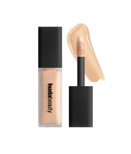 #FAUXFILTER LUMINOUS MATTE CONCEALER - US 6504