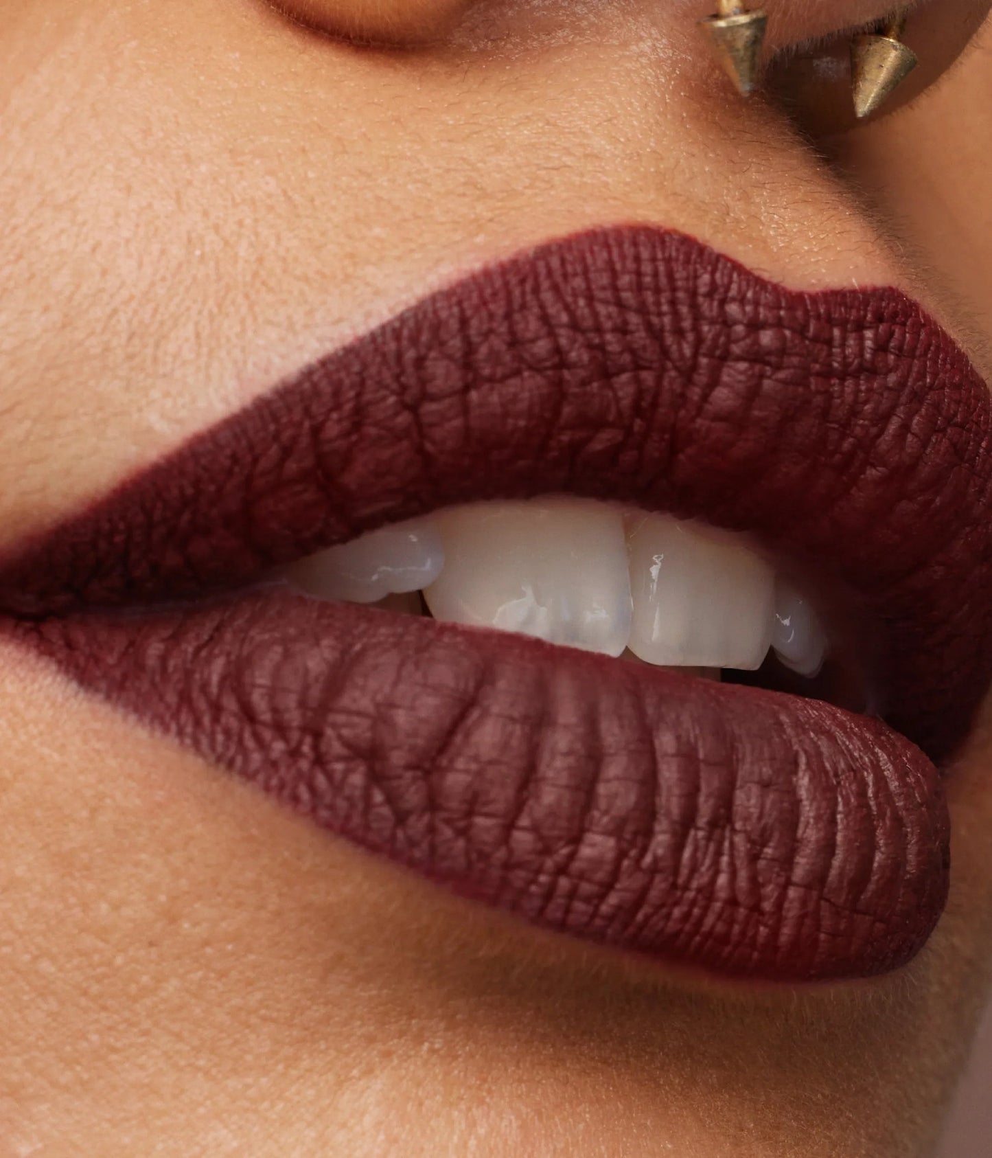 LIQUID MATTE ULTRA-COMFORT TRANSFER-PROOF LIPSTICK - US 3820