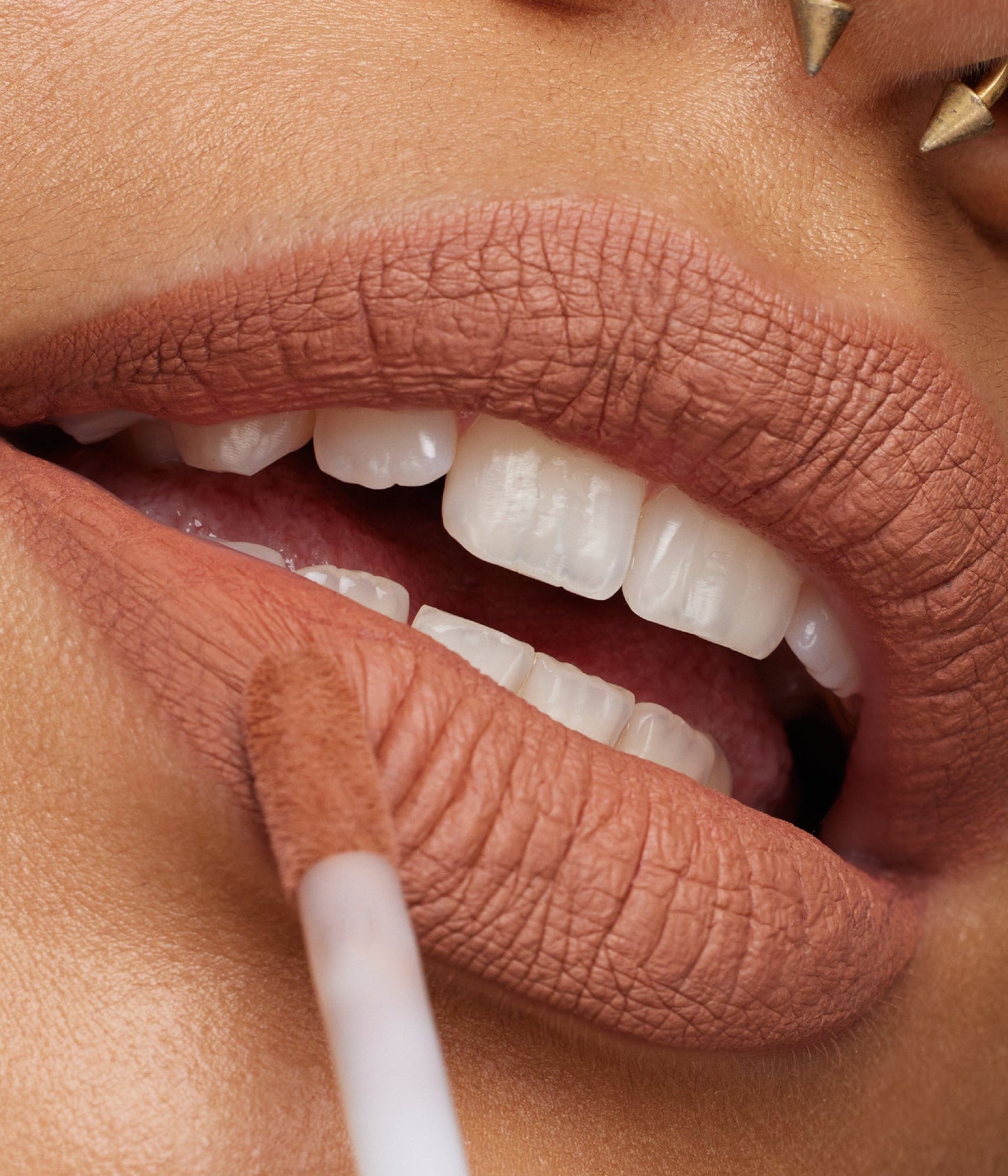 LIQUID MATTE ULTRA-COMFORT TRANSFER-PROOF LIPSTICK - US 0703
