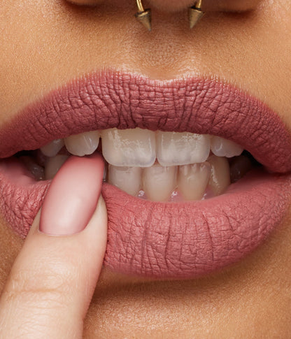 LIQUID MATTE ULTRA-COMFORT TRANSFER-PROOF LIPSTICK - US 6410